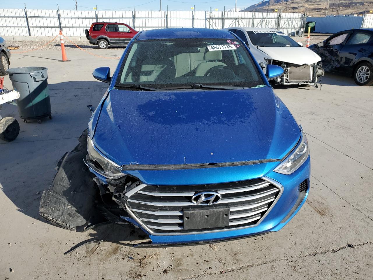 2017 Hyundai Elantra - Image 5
