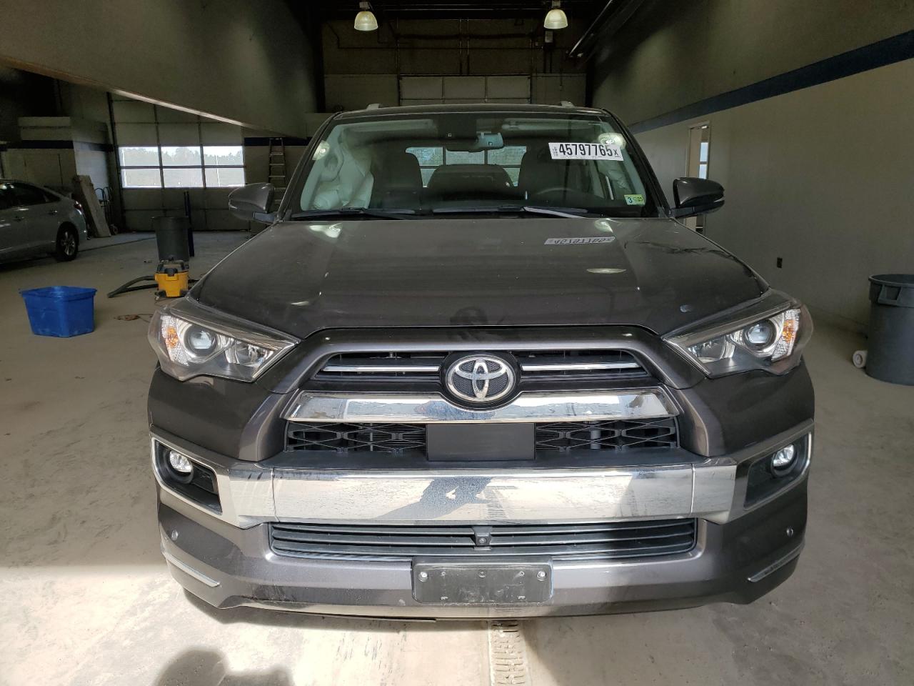 2022 Toyota 4Runner - Image 5