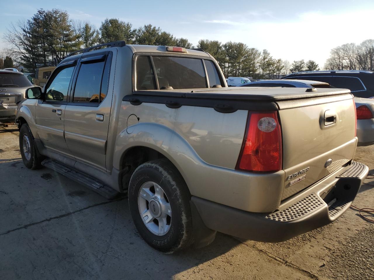 2001 Ford Explorer - Image 2