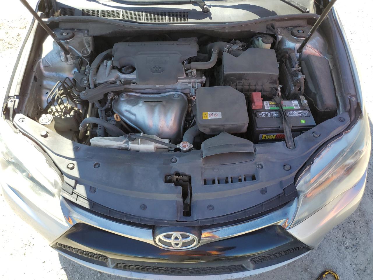 2017 Toyota Camry - Image 11