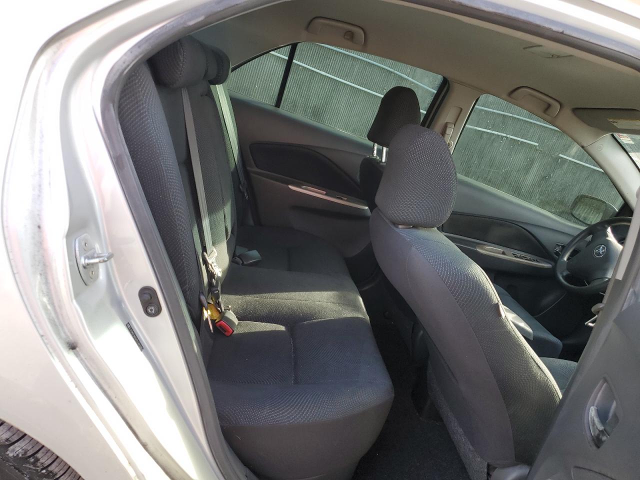 2009 Toyota Yaris - Image 11