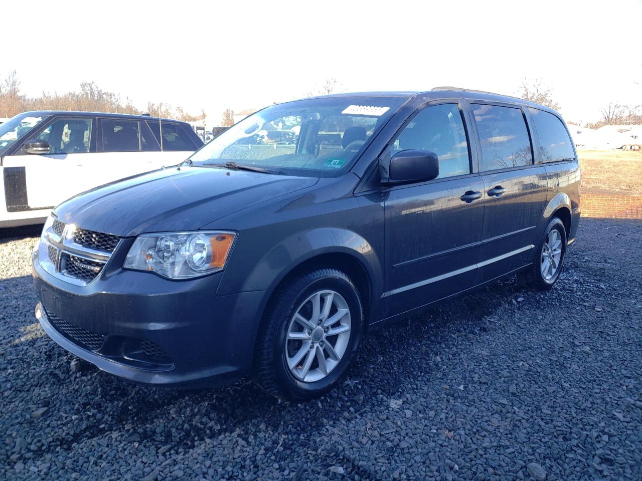 2016 Dodge Caravan - Image 1
