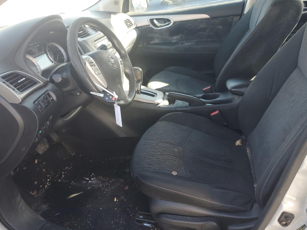 2014 Nissan Sentra - Image 7