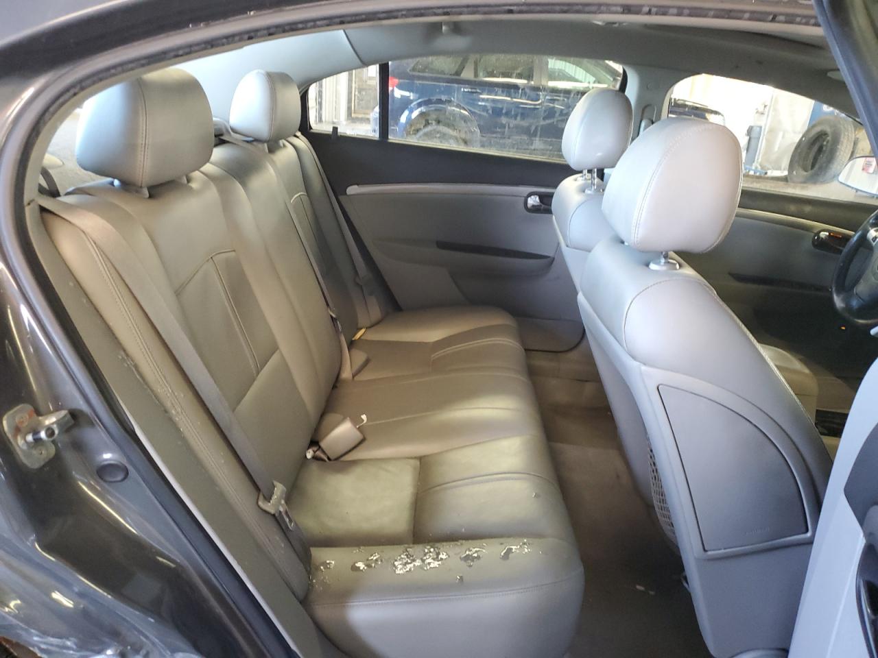 2007 Saturn Aura - Image 10