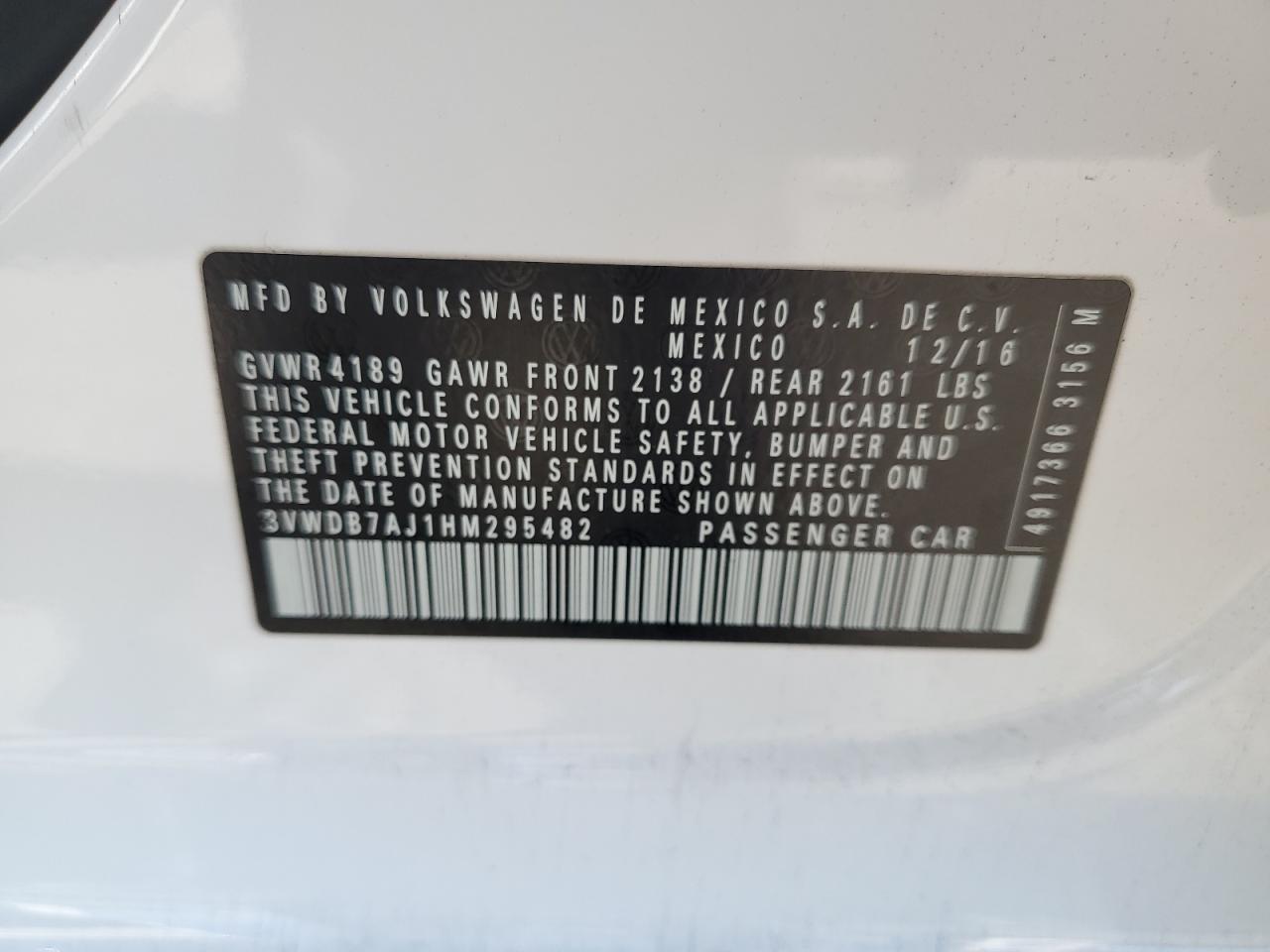2017 Volkswagen Jetta - Image 13