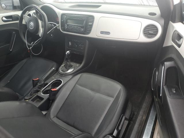  VOLKSWAGEN BEETLE 2013 Белый