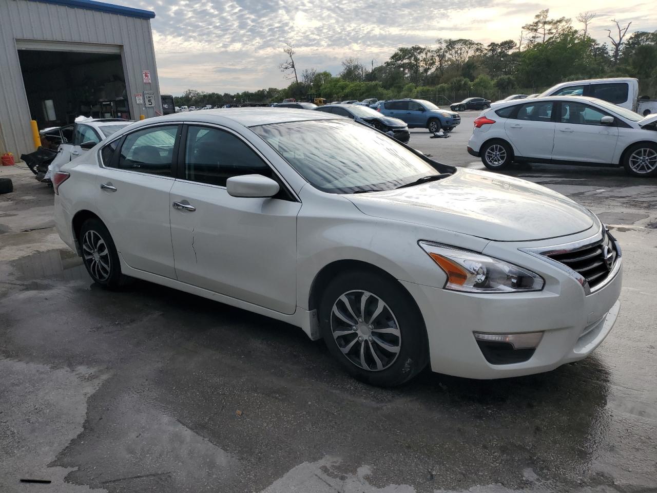 2014 Nissan Altima - Image 4