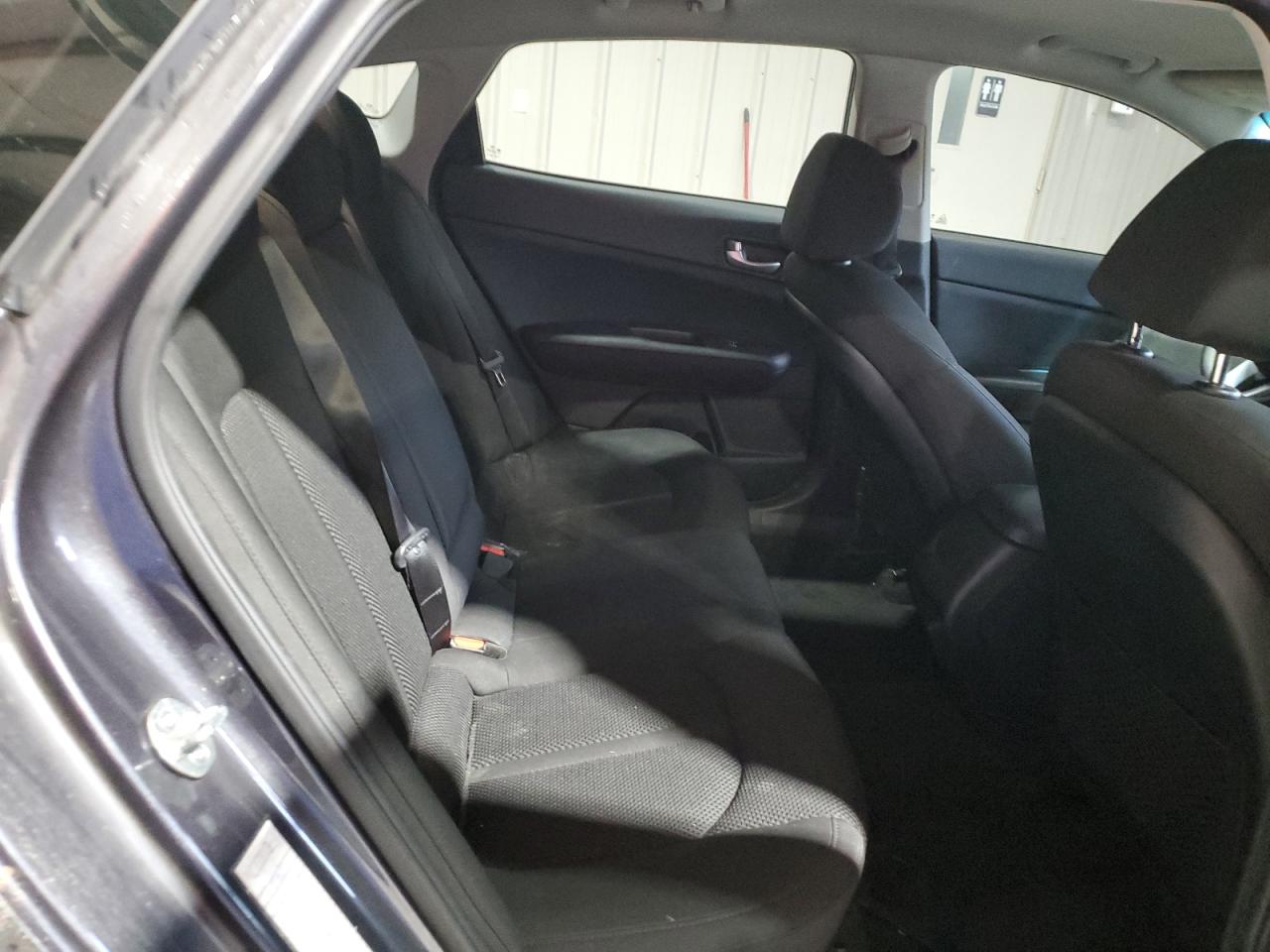 2019 Kia Optima - Image 10