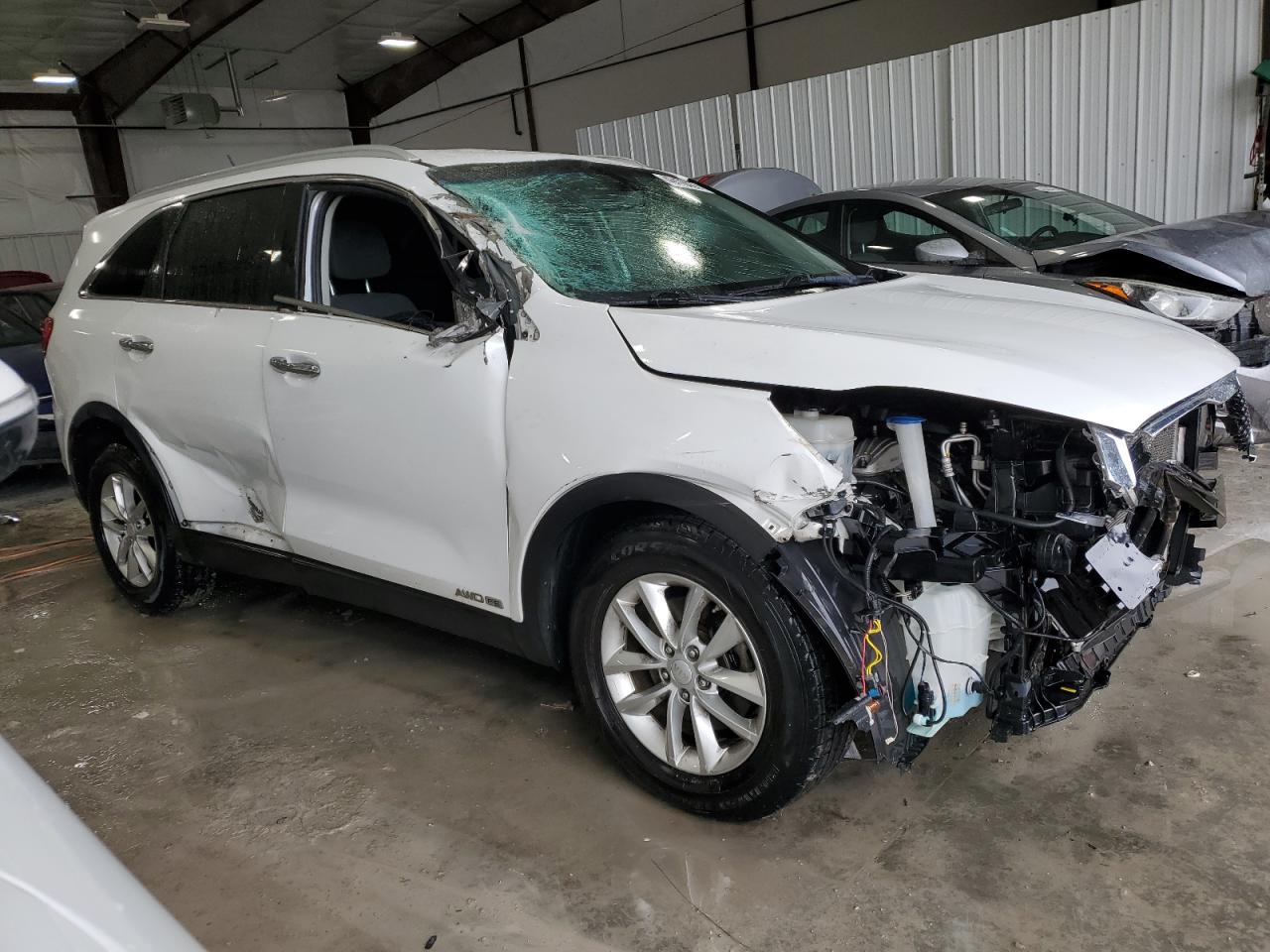 2016 Kia Sorento - Image 4