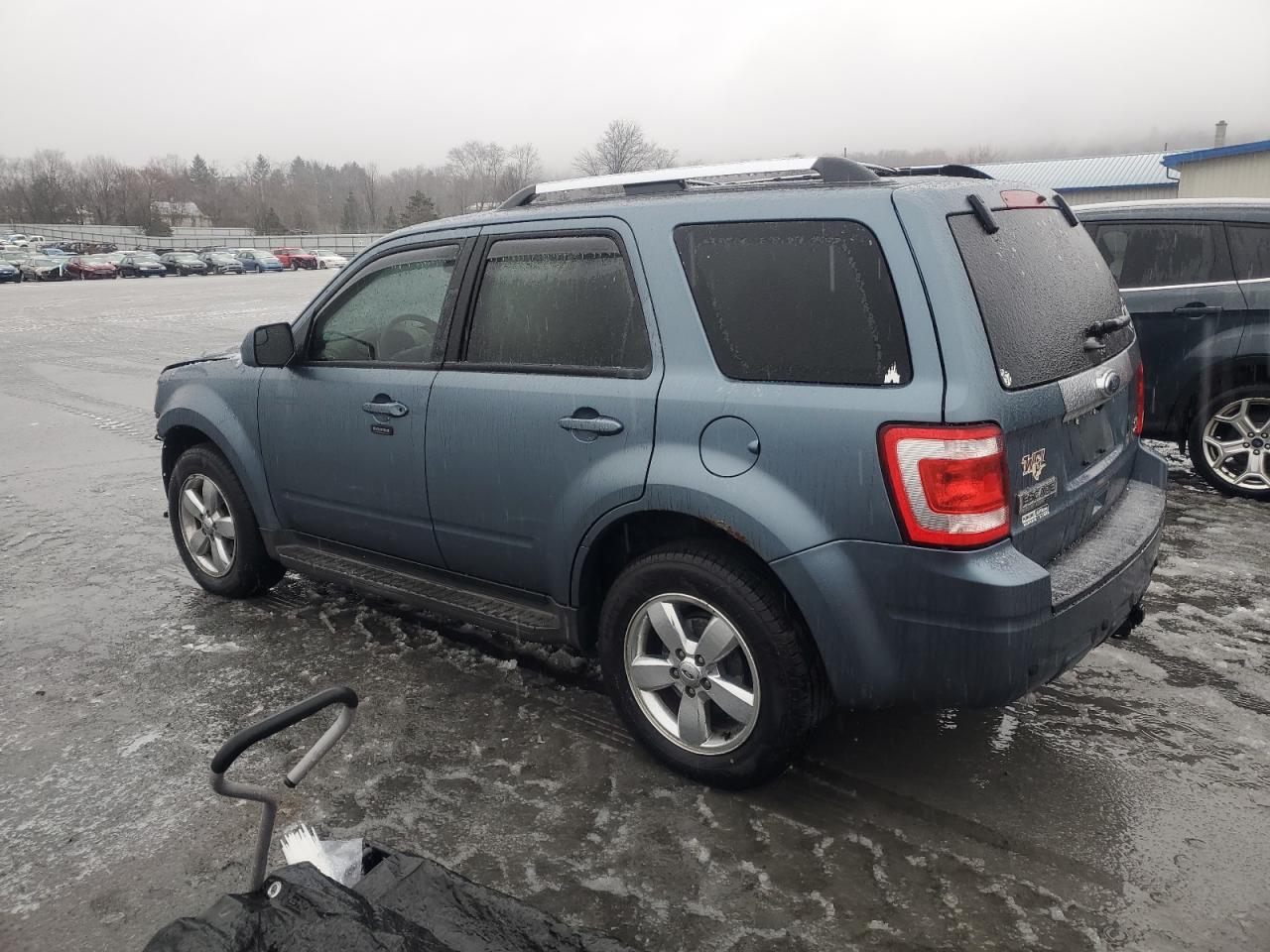 2011 Ford Escape - Image 2