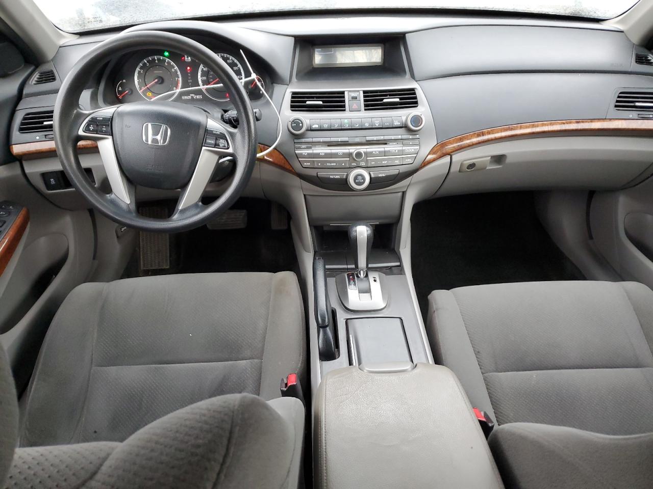 2012 Honda Accord - Image 8