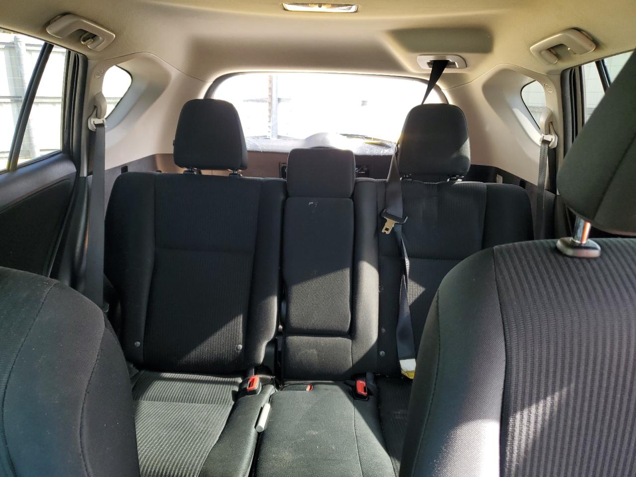 2014 Toyota RAV 4 - Image 10
