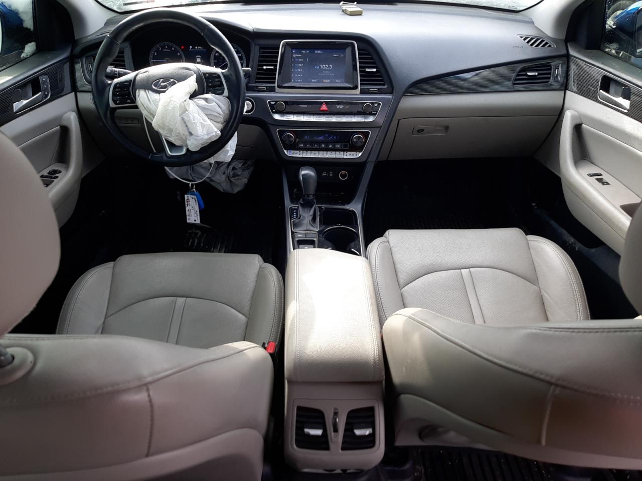 2019 Hyundai Sonata - Image 8