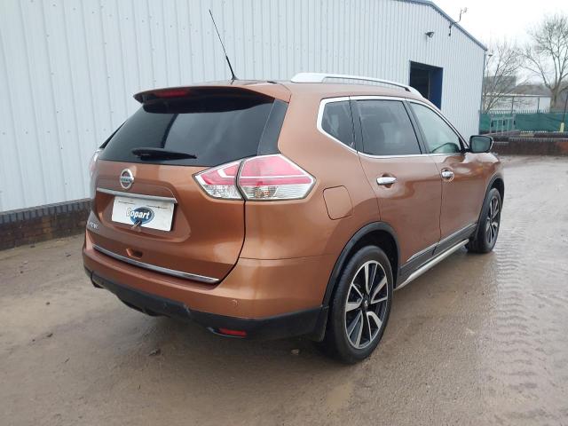 2015 NISSAN X-TRAIL TE