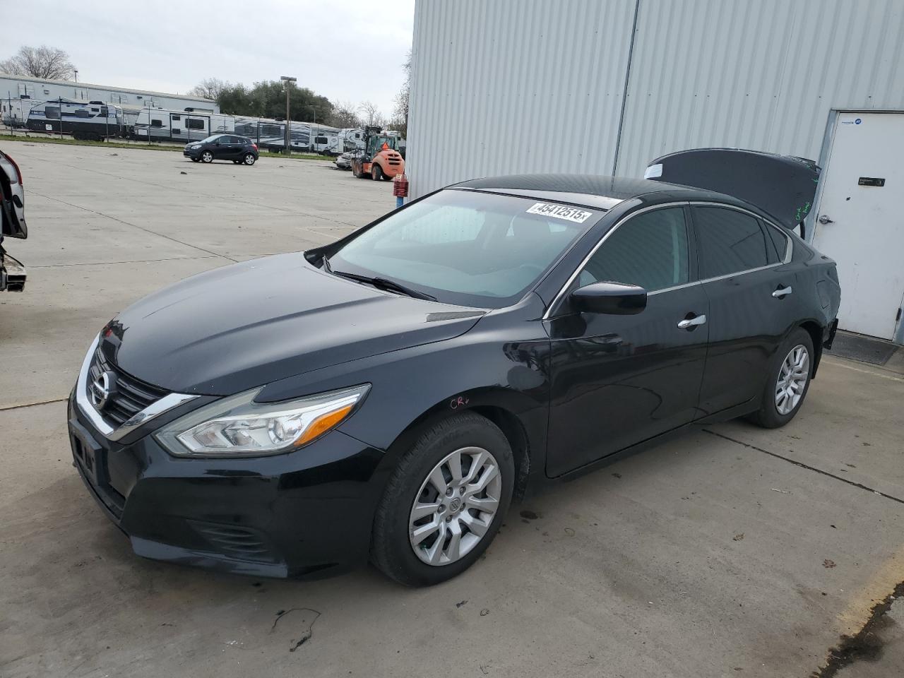 2016 Nissan Altima - Image 1