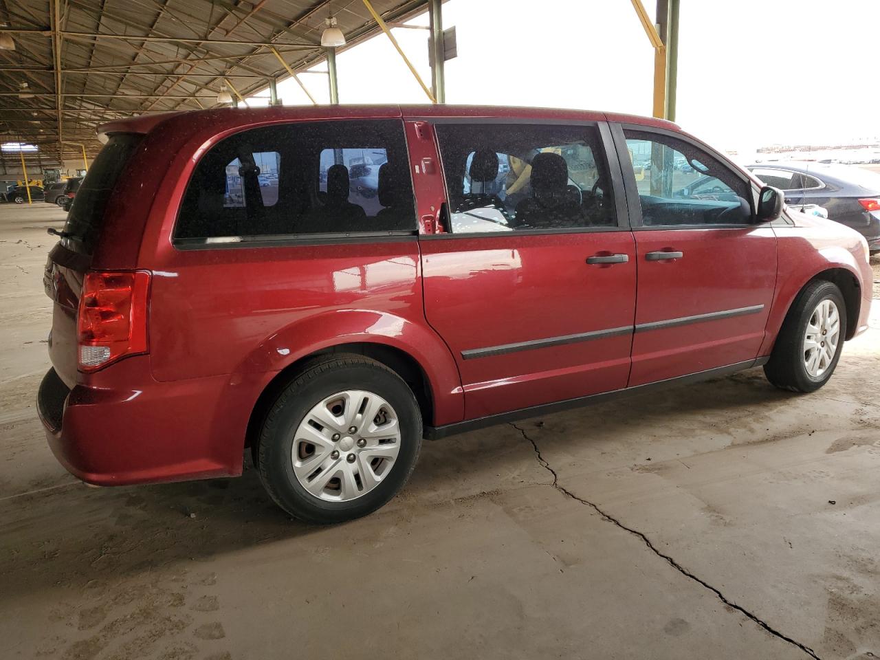 2016 Dodge Caravan - Image 3