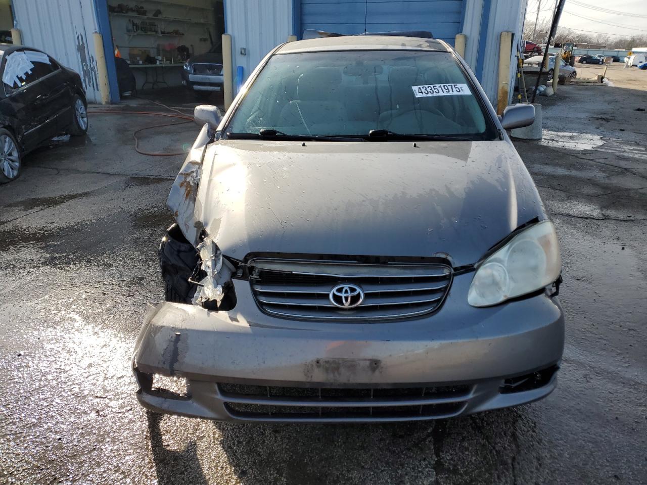 2004 Toyota Corolla - Image 5