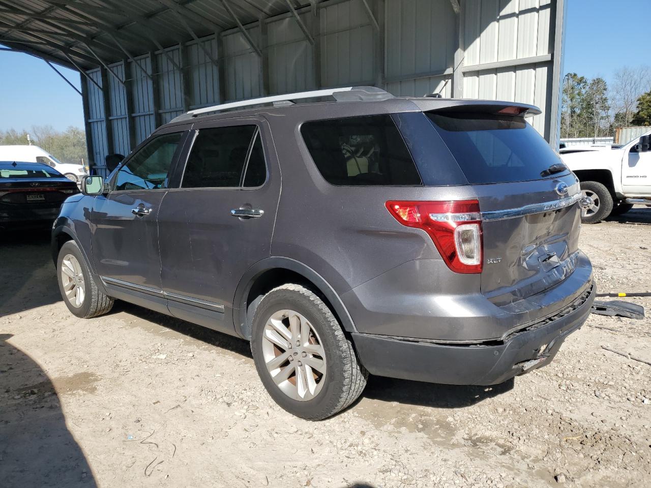 2012 Ford Explorer - Image 2