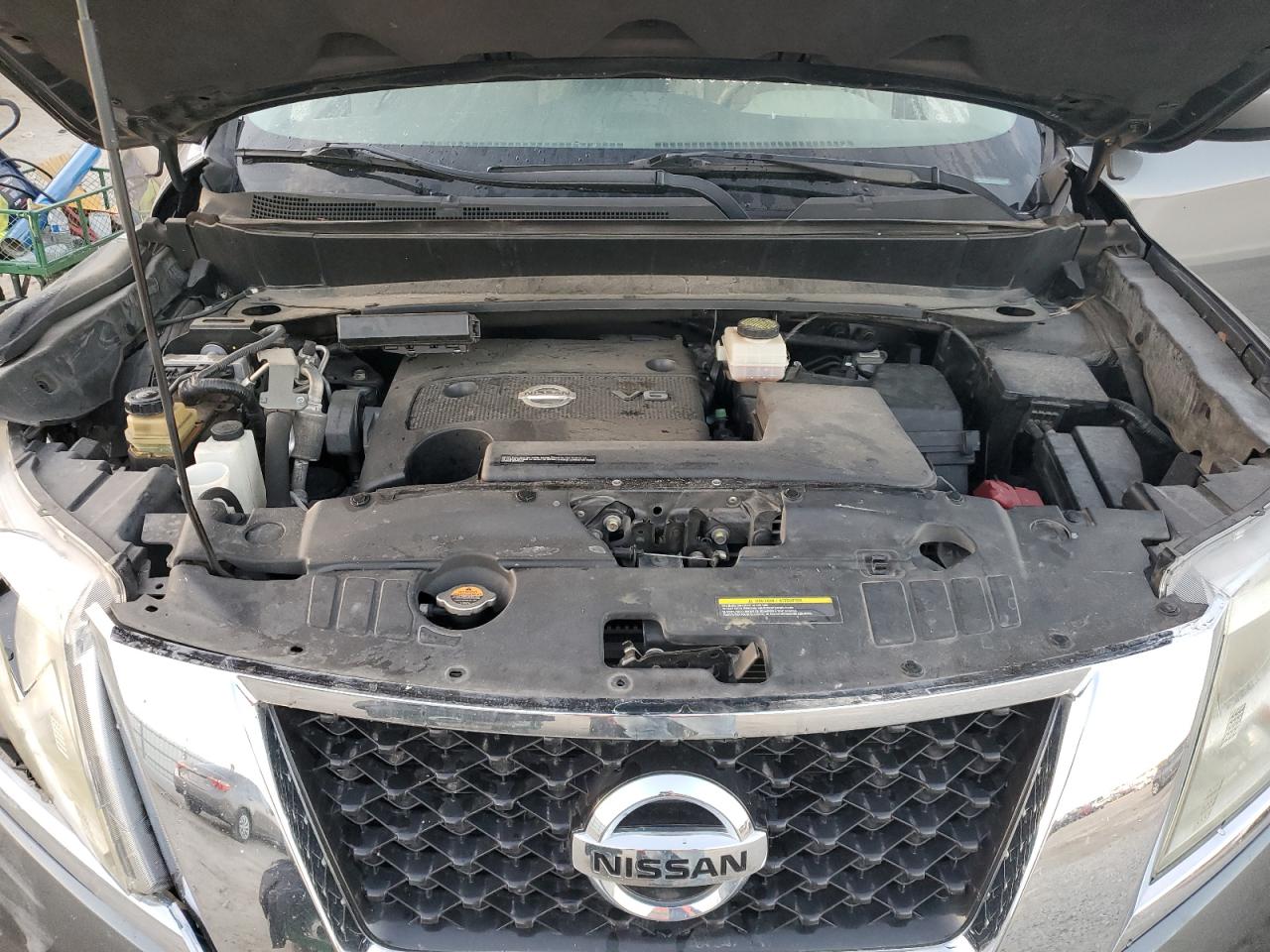 2015 Nissan Pathfinder - Image 14