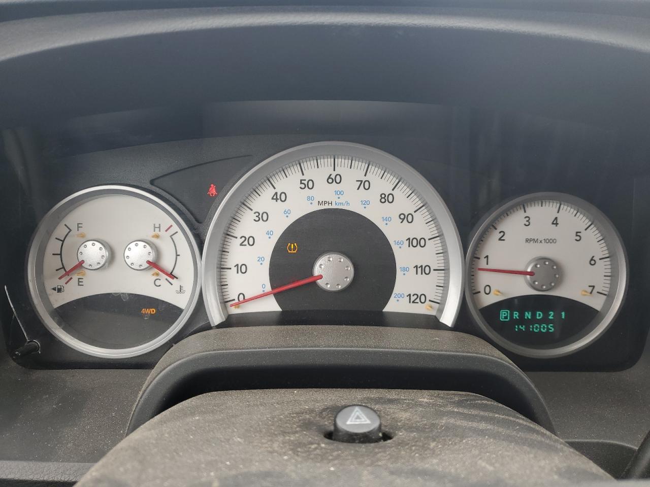 2008 Dodge Dakota - Image 9