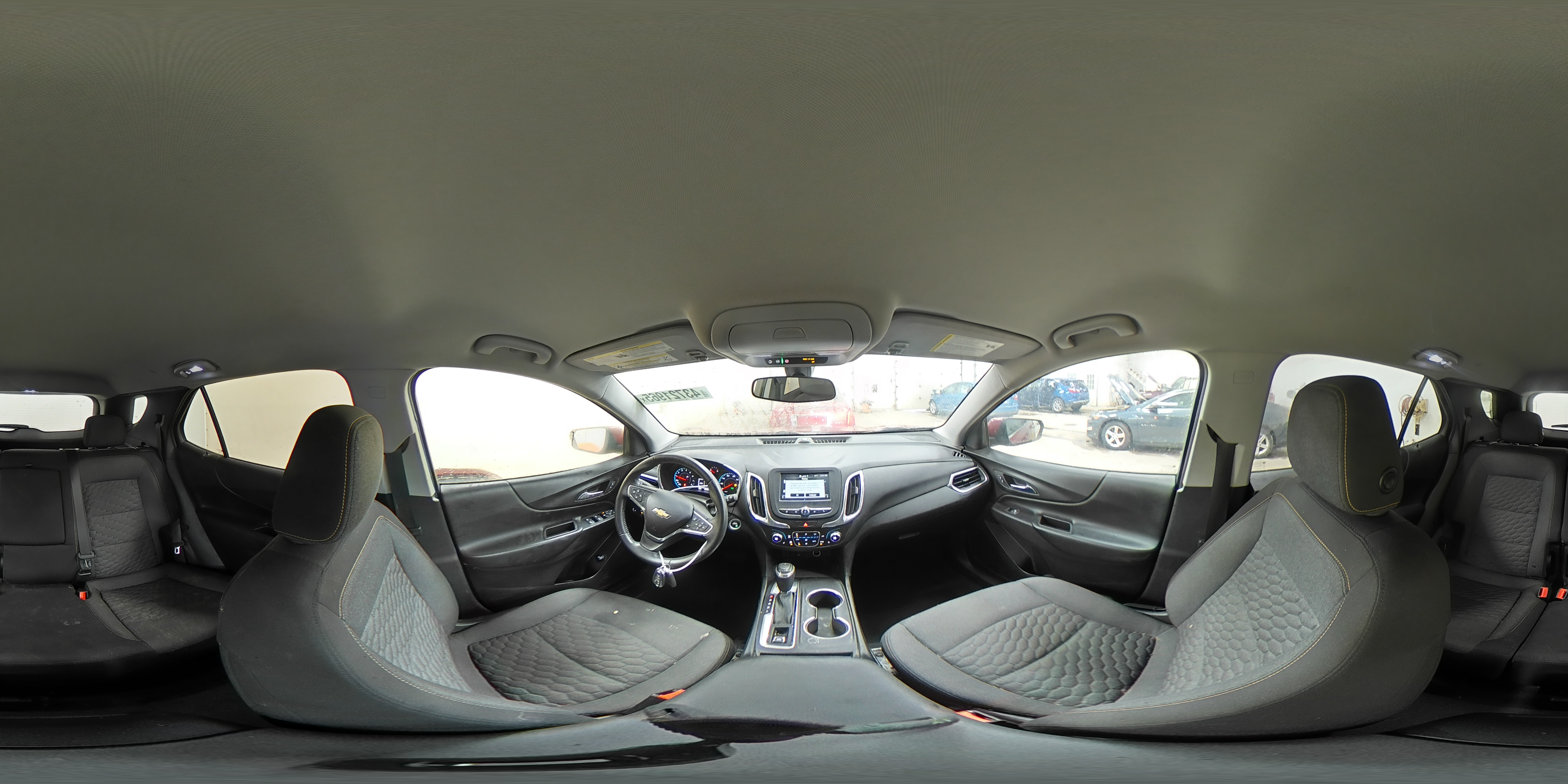 2018 Chevrolet Equinox - Image 16