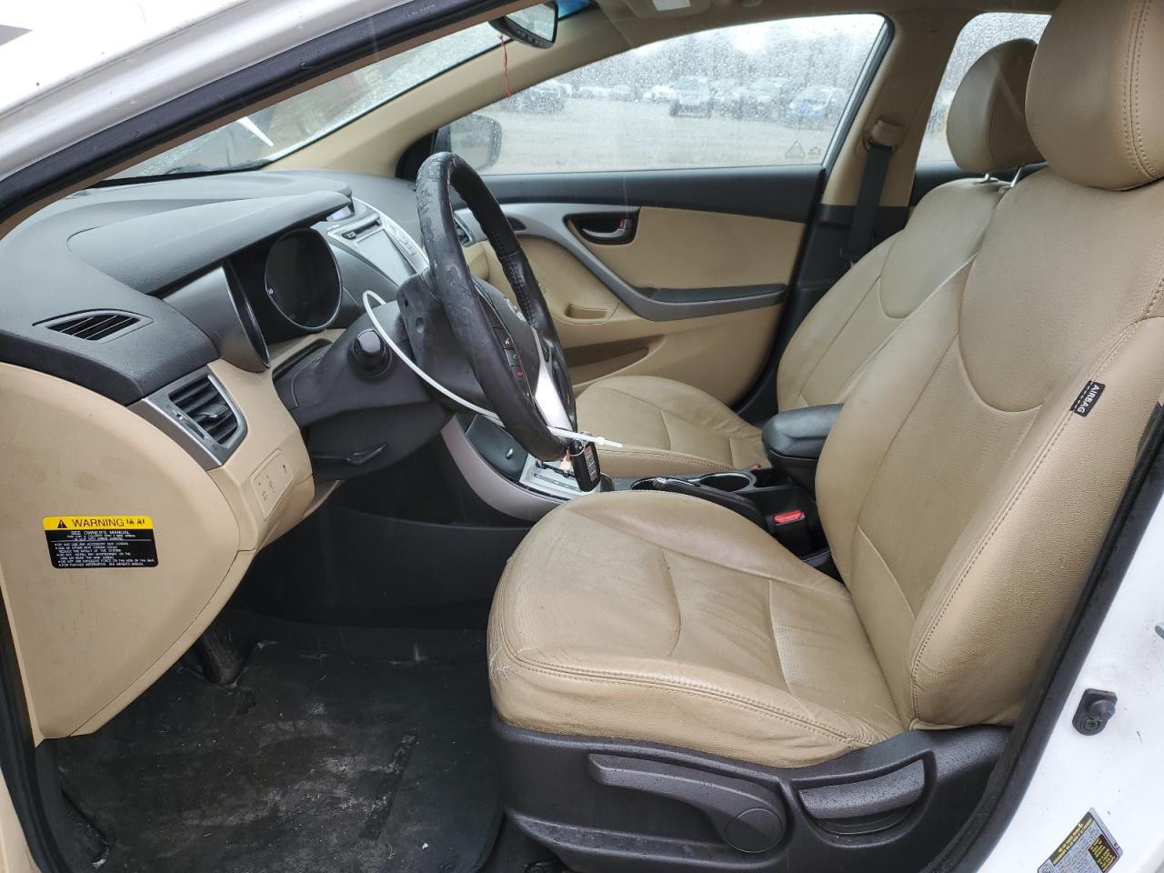 2012 Hyundai Elantra - Image 7