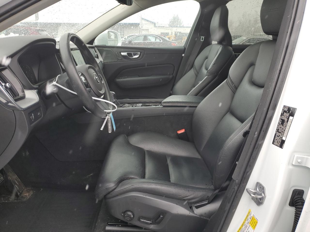 2019 Volvo XC60 - Image 7