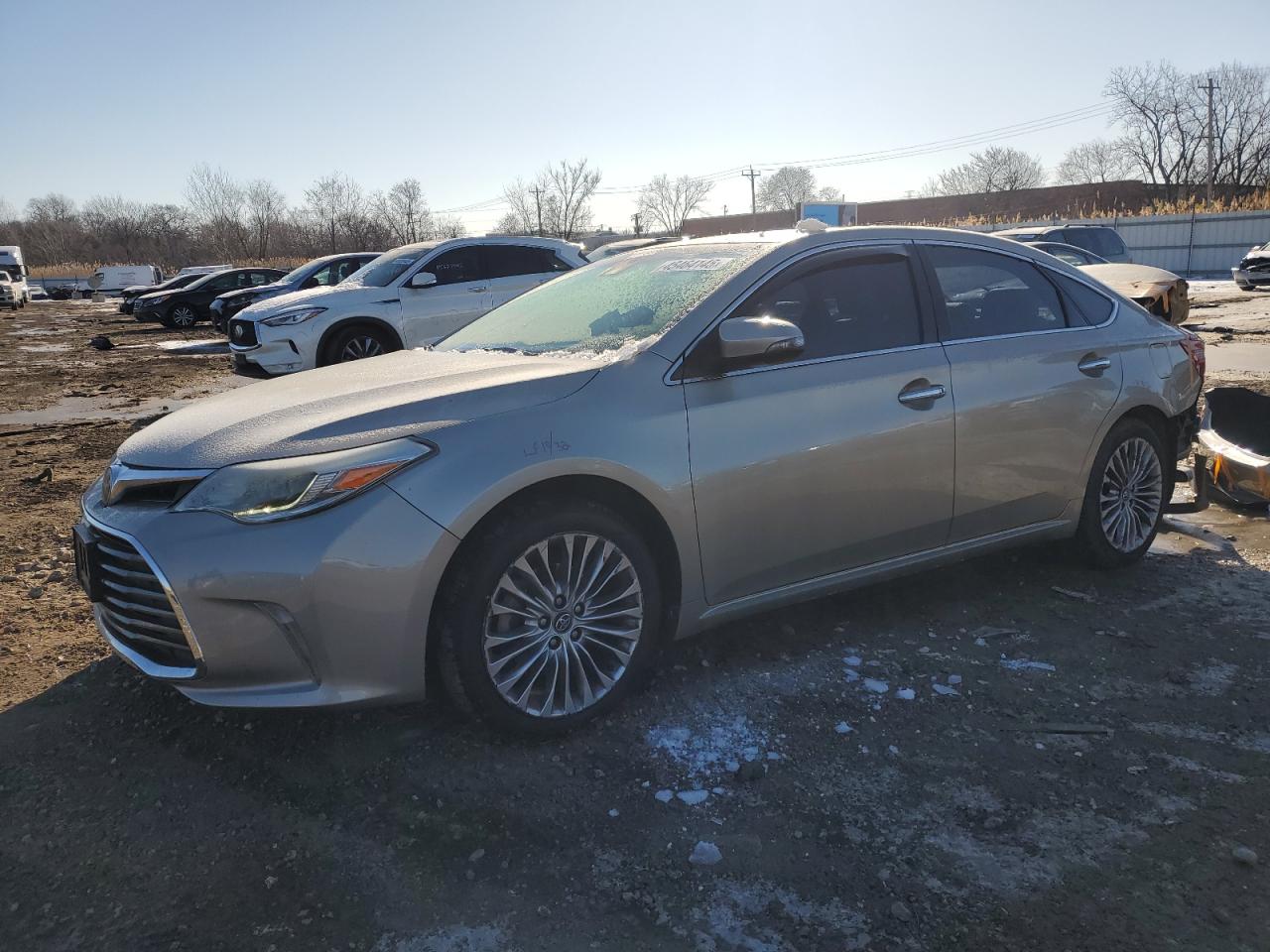 2017 Toyota Avalon Xle for Sale in Chicago Heights, IL - Rear End
