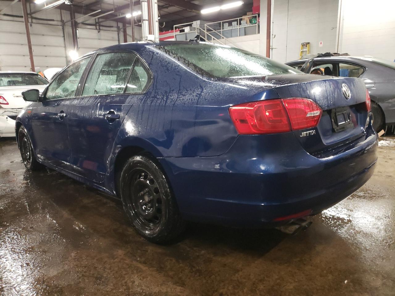 2014 Volkswagen Jetta - Image 2