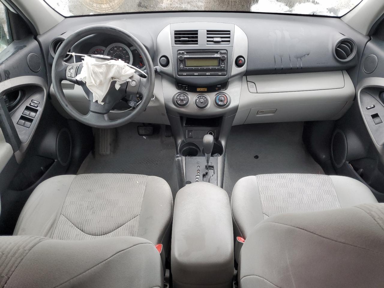 2012 Toyota RAV 4 - Image 8