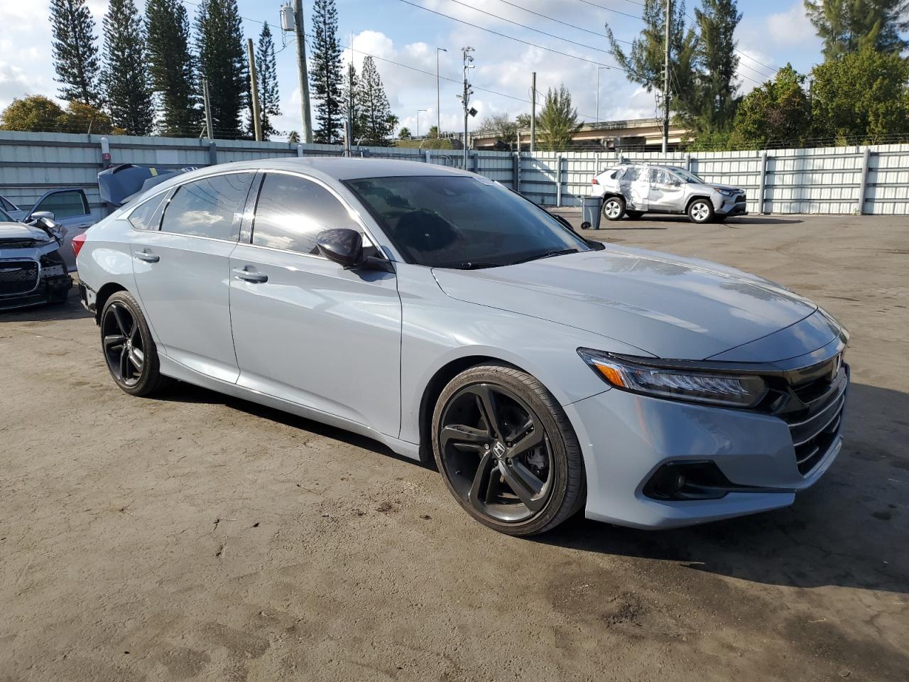 2022 Honda Accord - Image 4