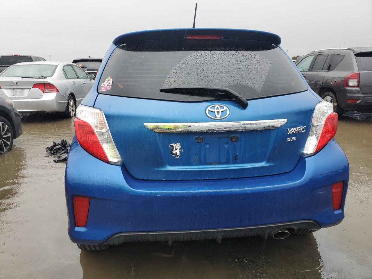 2012 Toyota Yaris - Image 6