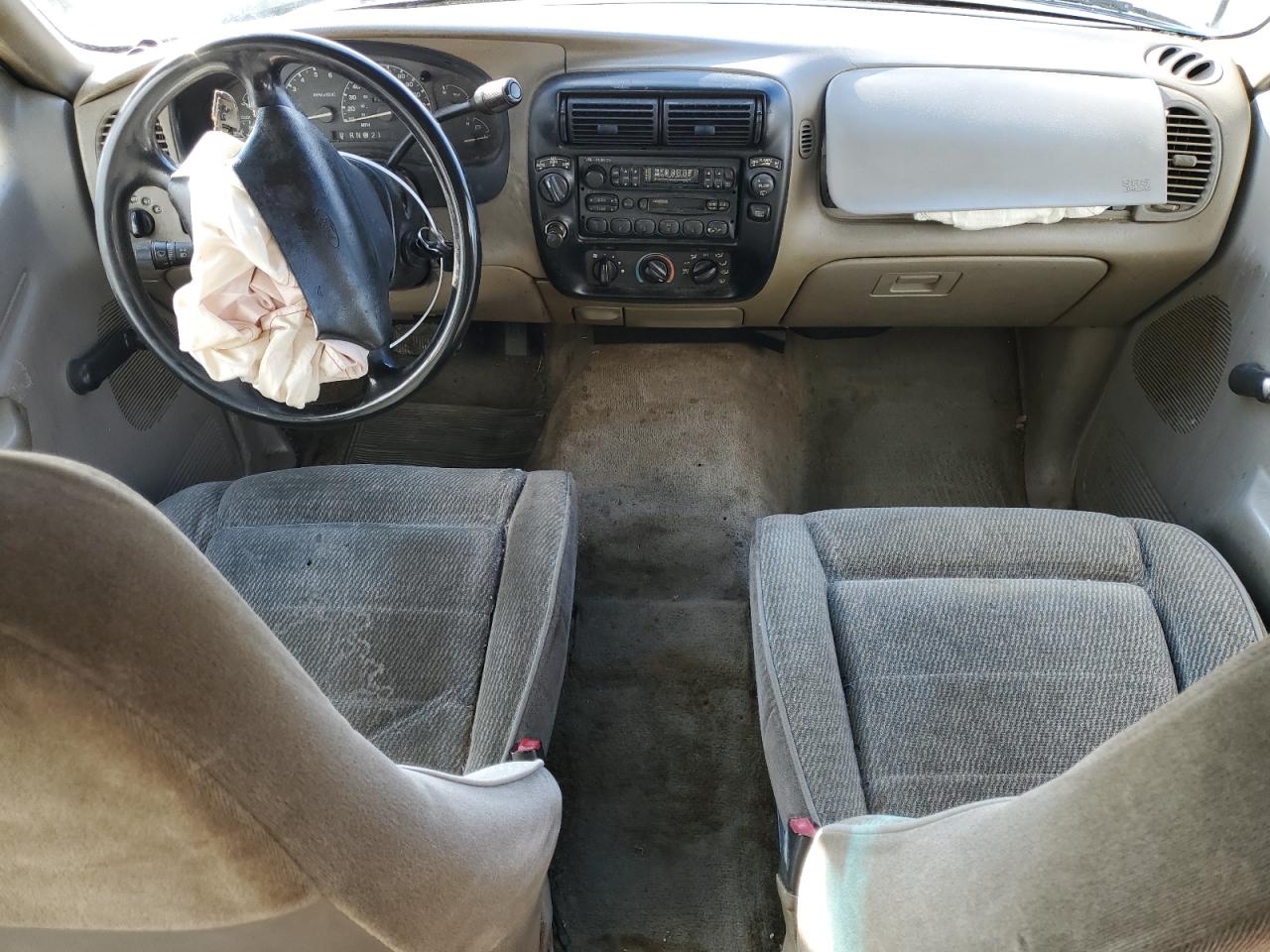 1998 Ford Explorer - Image 8