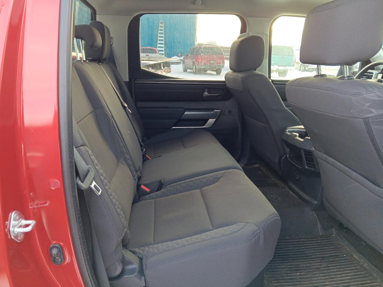 2024 Toyota Tundra - Image 10