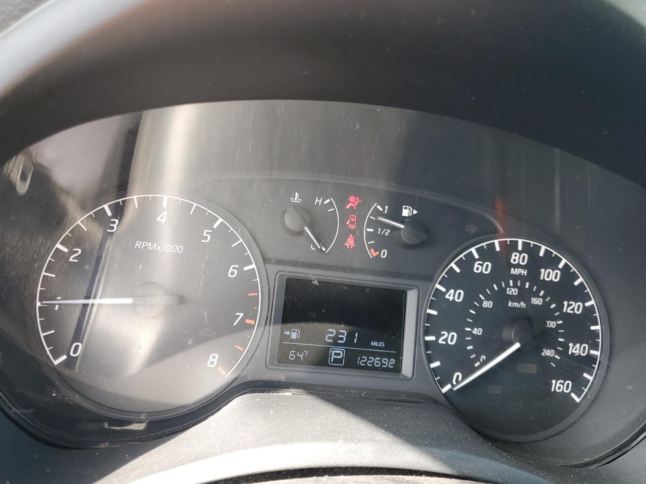 2017 Nissan Sentra - Image 9