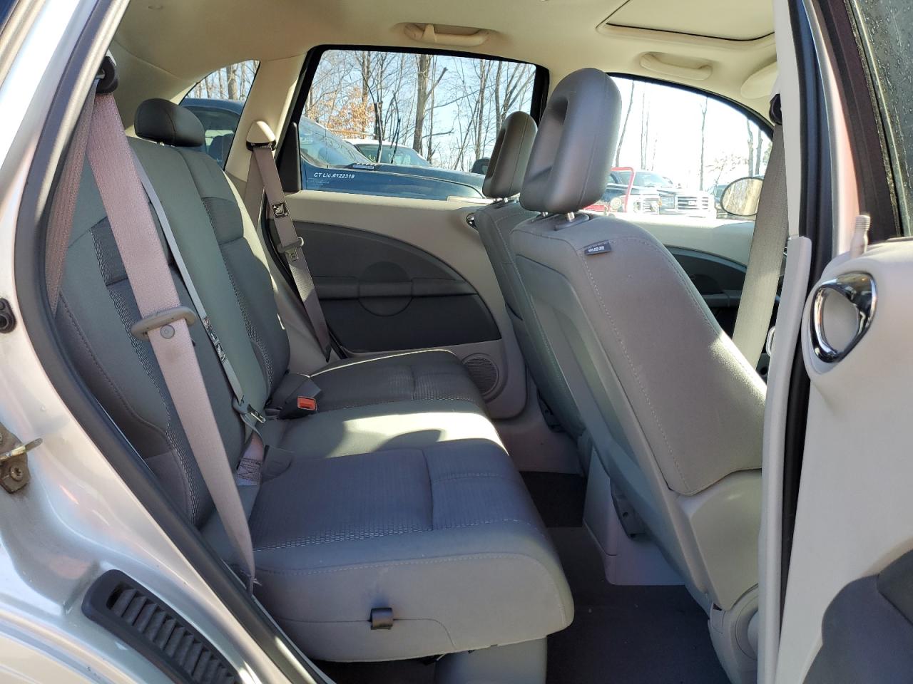 2006 Chrysler PT Cruiser - Image 10