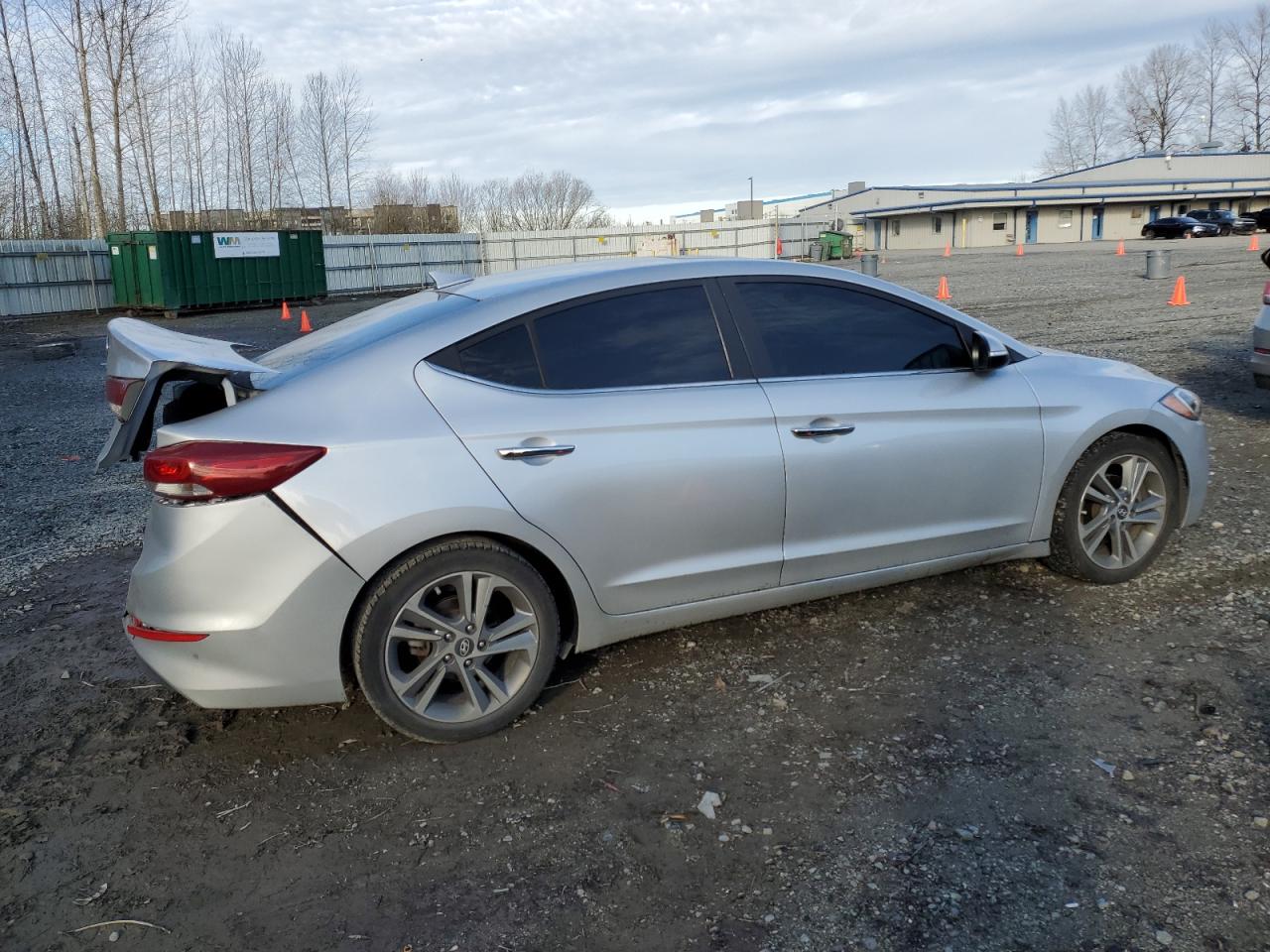 2017 Hyundai Elantra - Image 3