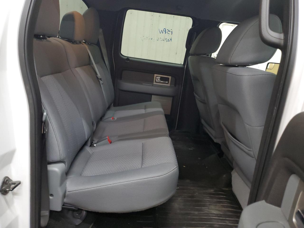 2011 Ford F-150 - Image 10