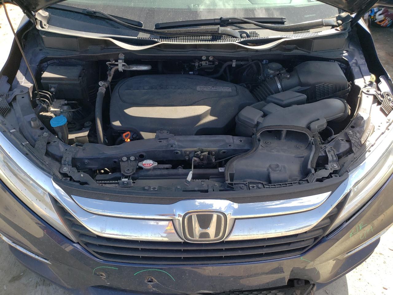 2019 Honda Odyssey - Image 12