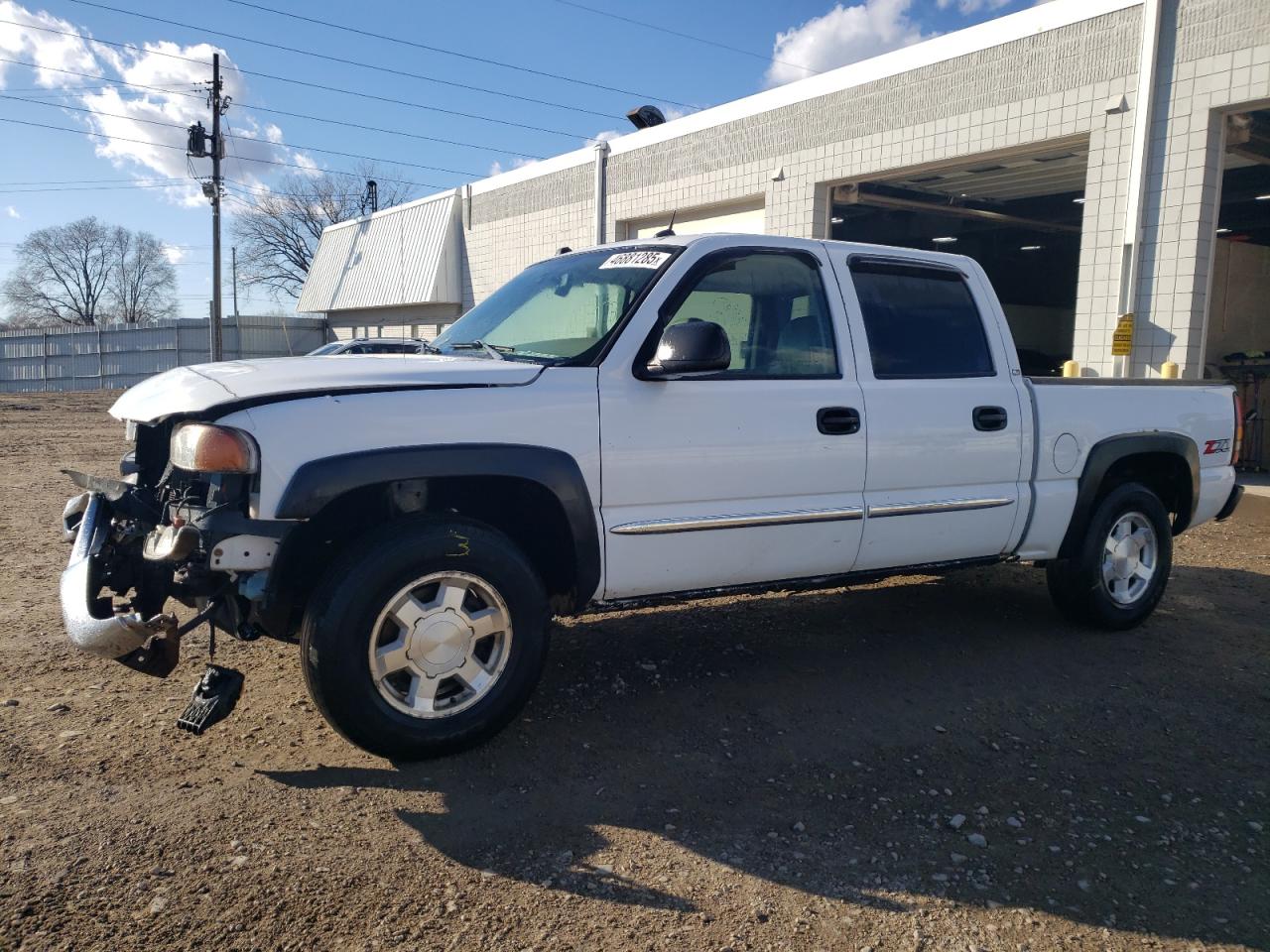 2005 GMC Sierra - Image 1