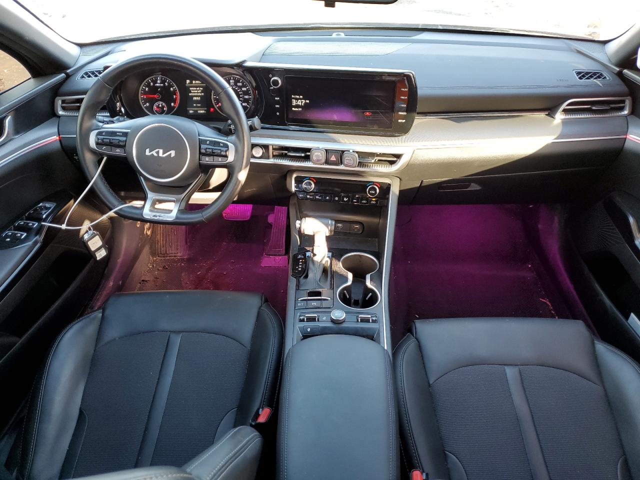 2023 Kia K5 - Image 8