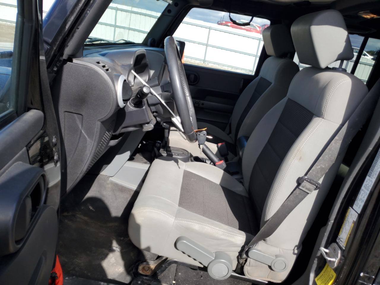 2010 Jeep Wrangler - Image 7