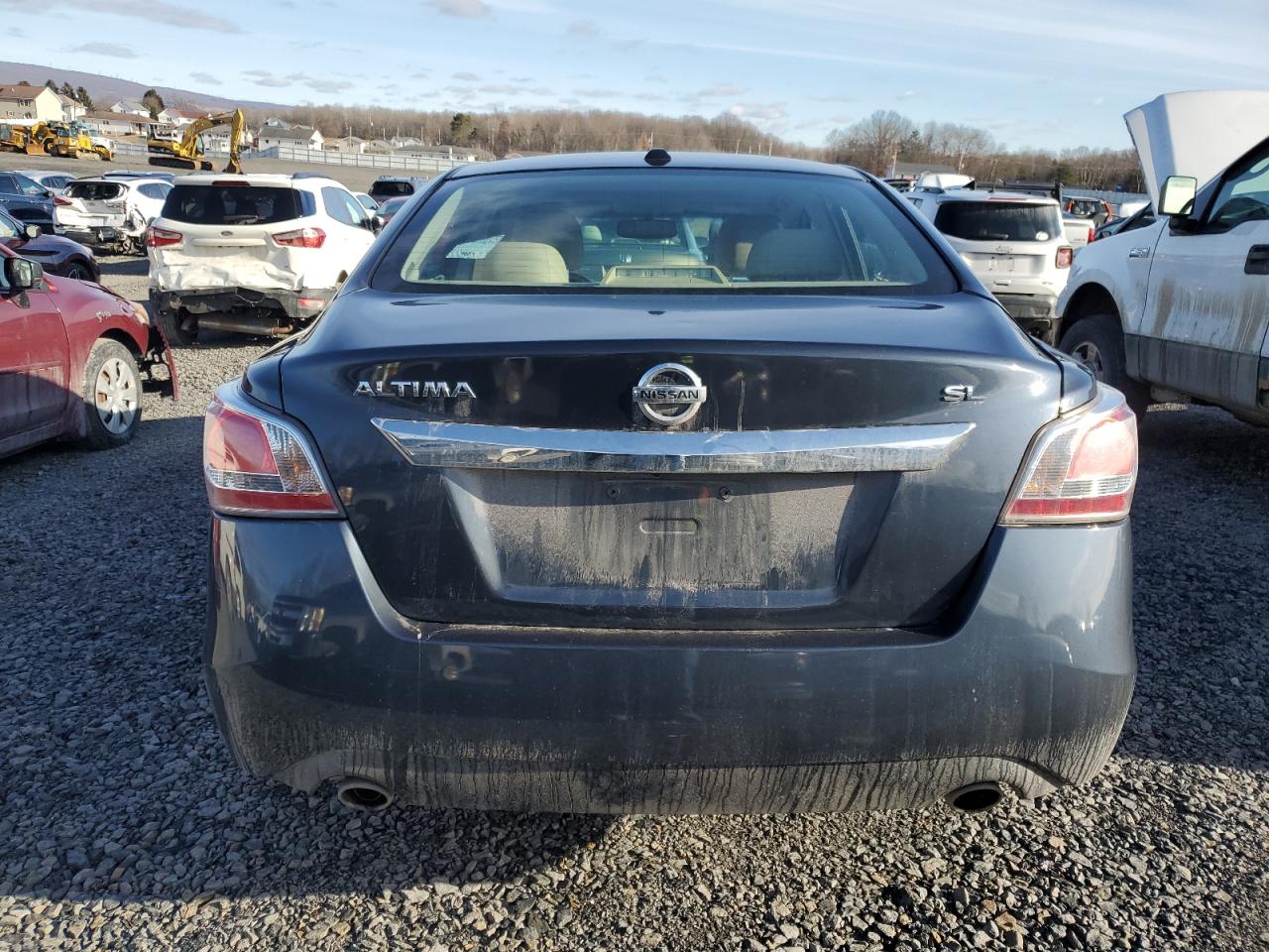 2015 Nissan Altima - Image 6