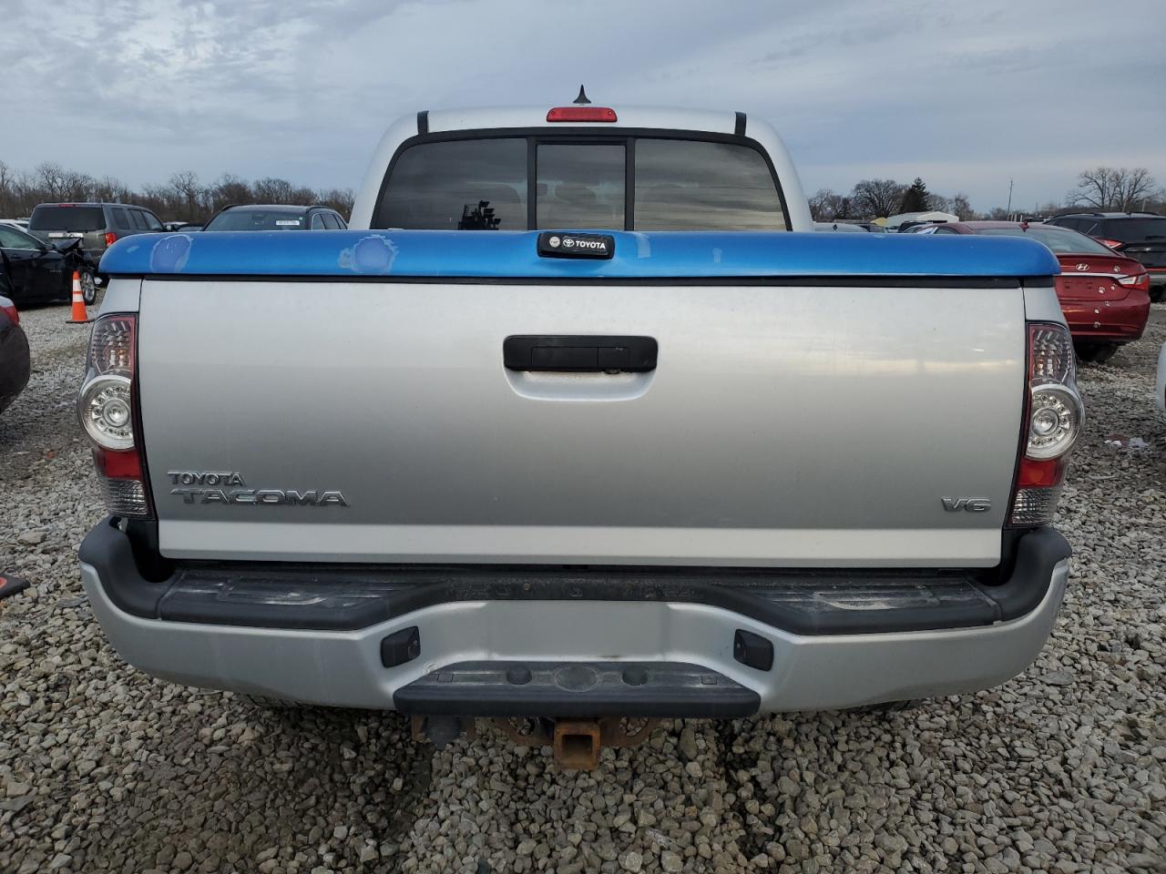 2012 Toyota Tacoma - Image 6