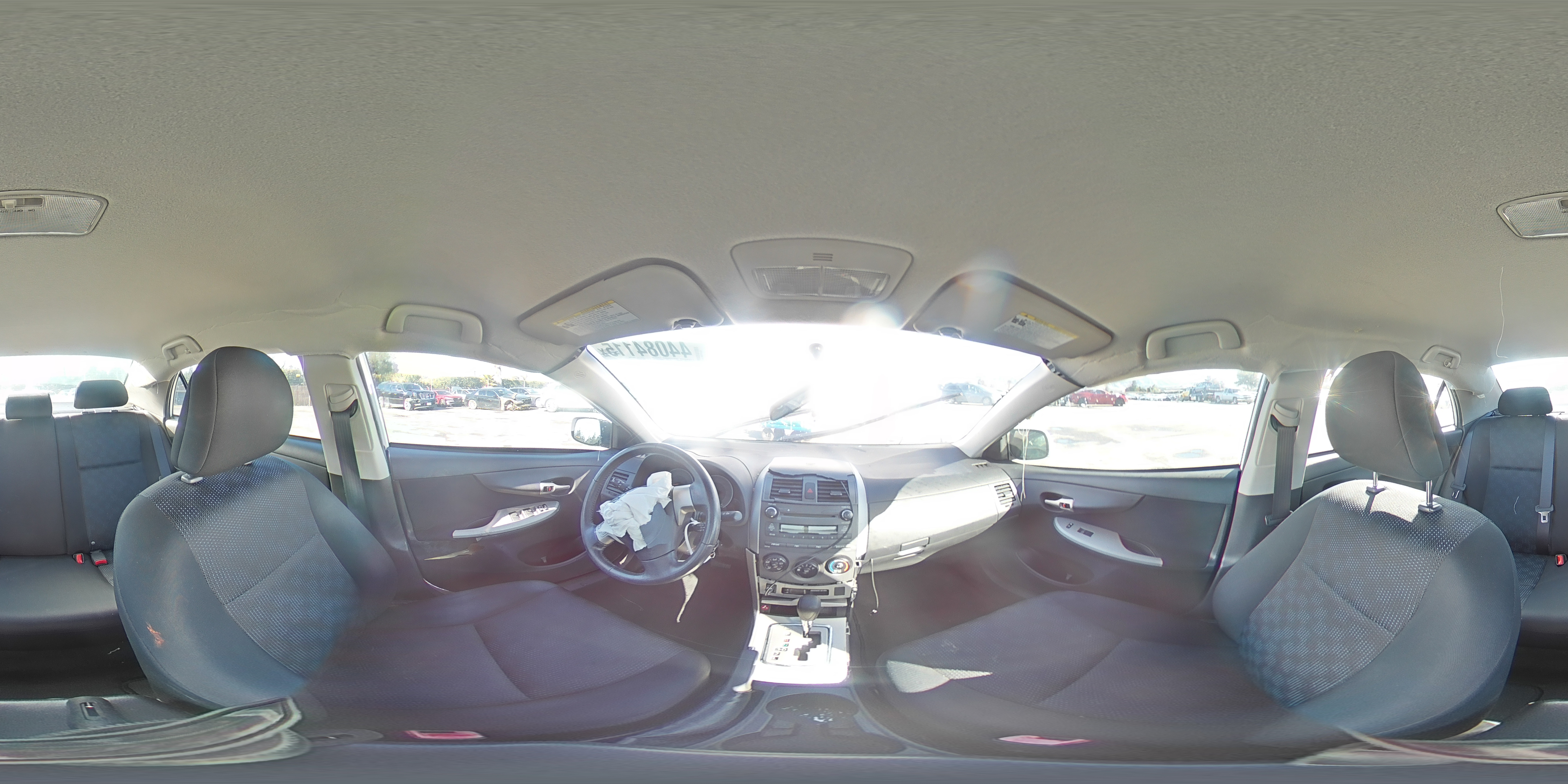 2010 Toyota Corolla - Image 12