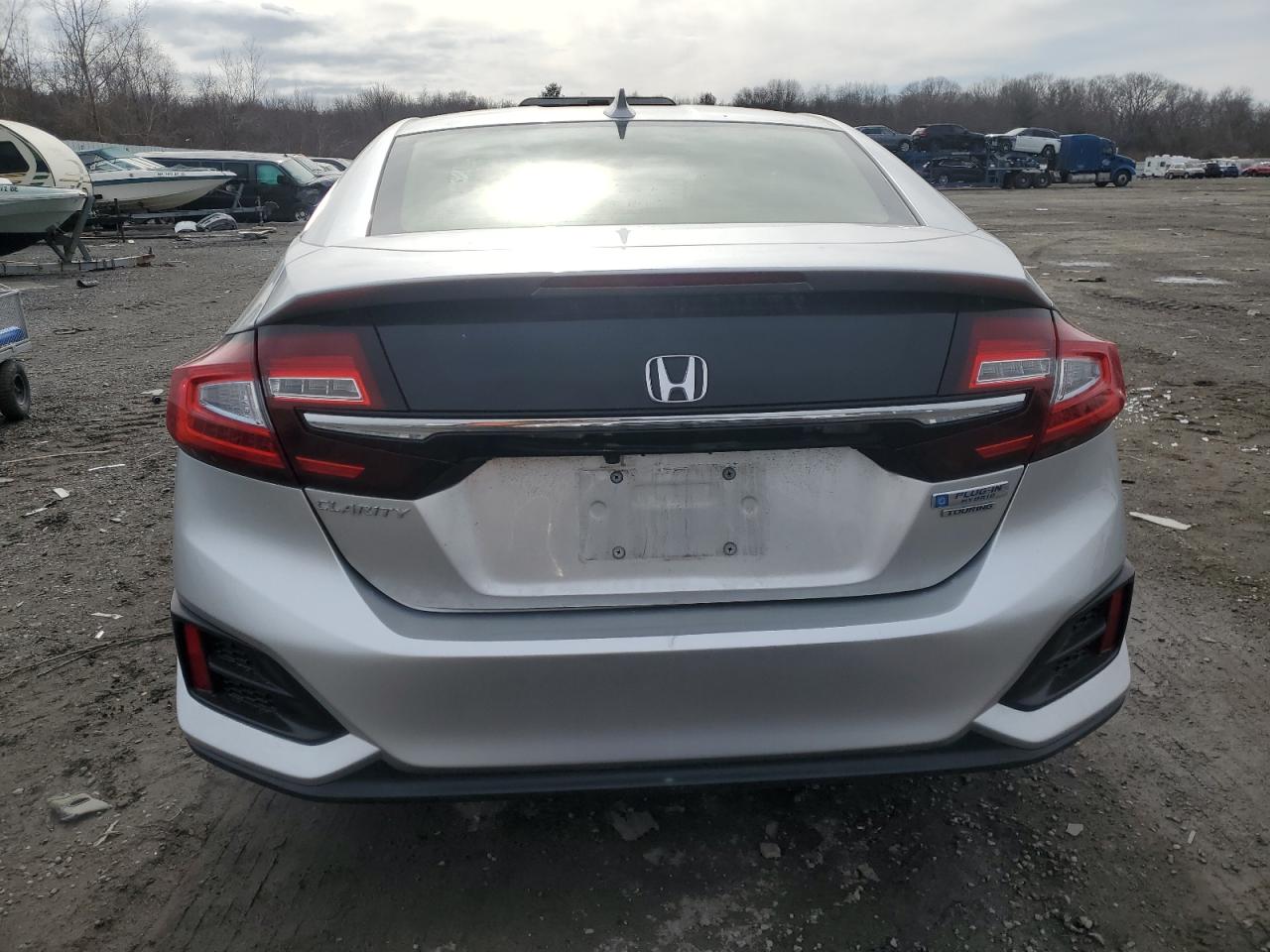 2018 Honda Clarity Touring VIN: JHMZC5F38JC009816 Lot: 45577855