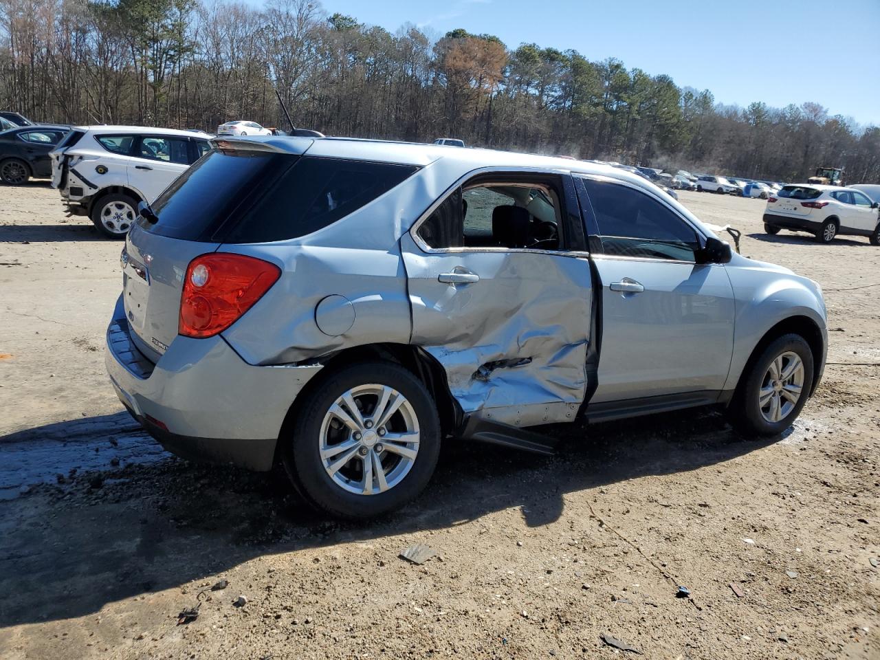 2015 Chevrolet Equinox - Image 3
