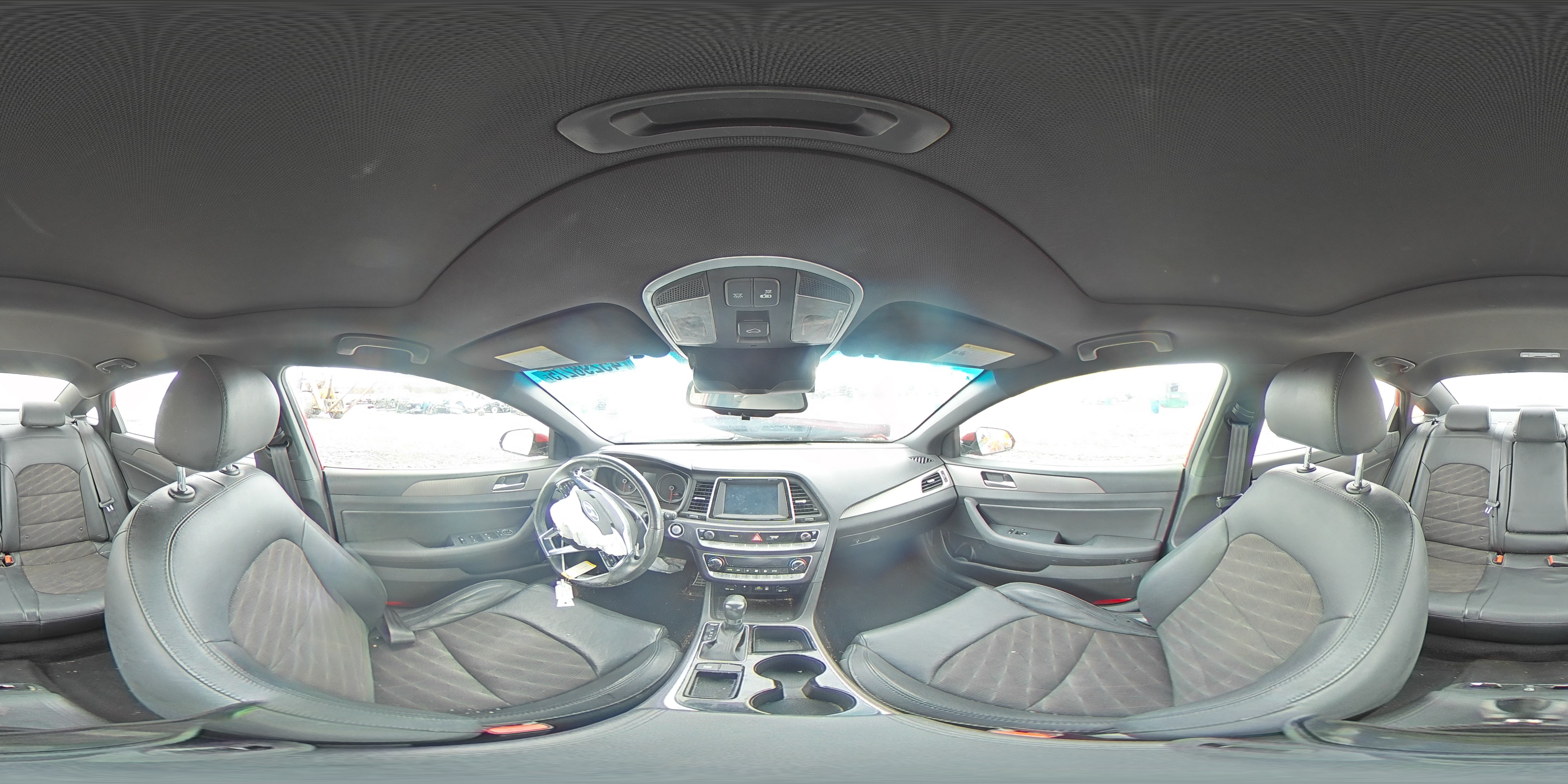 2018 Hyundai Sonata - Image 12
