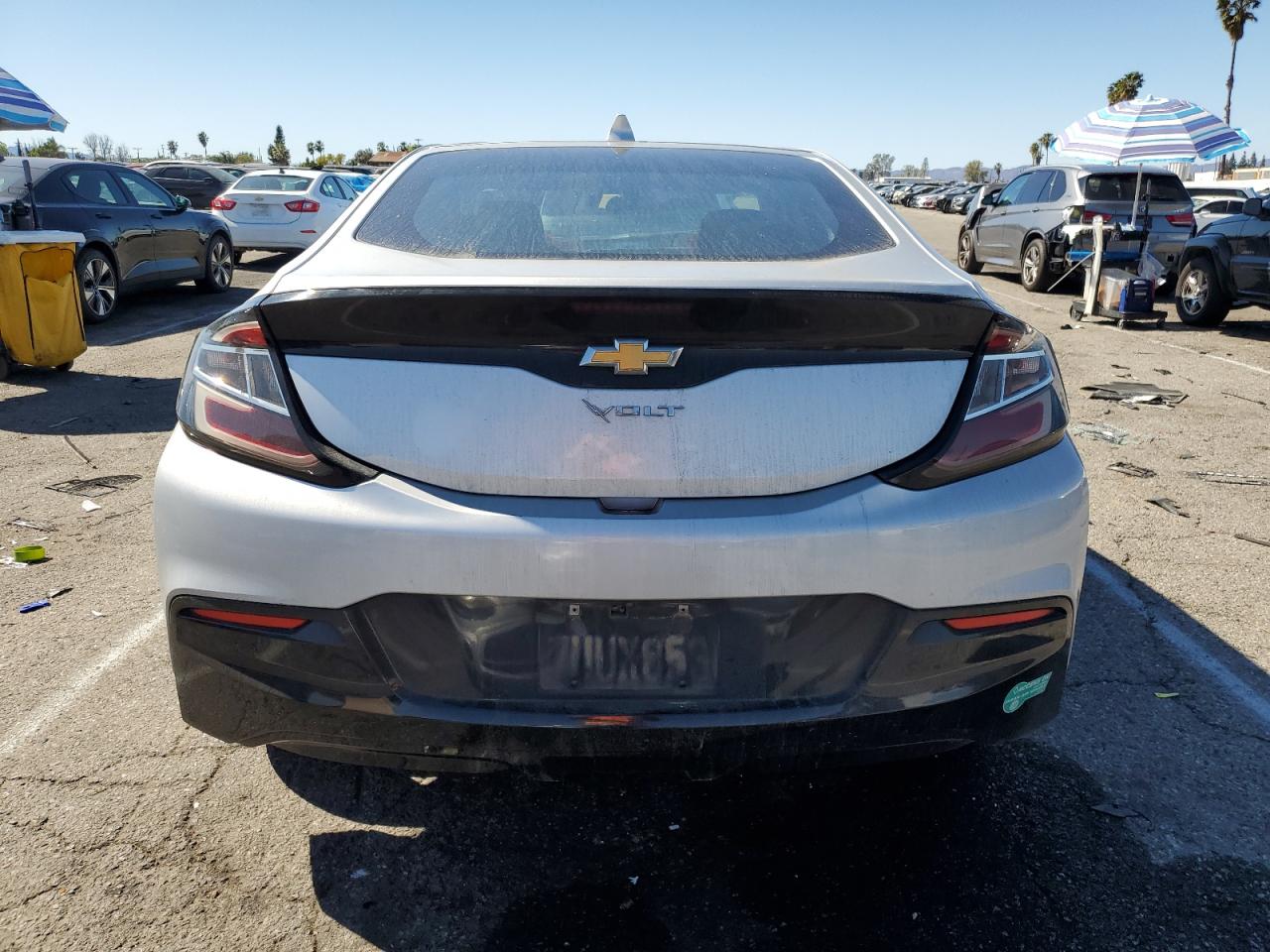 2017 Chevrolet Volt - Image 6