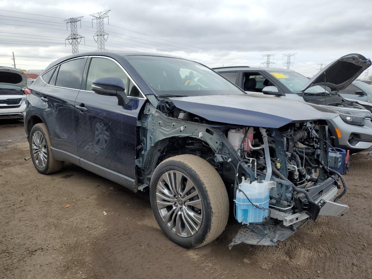 2021 Toyota Venza - Image 4
